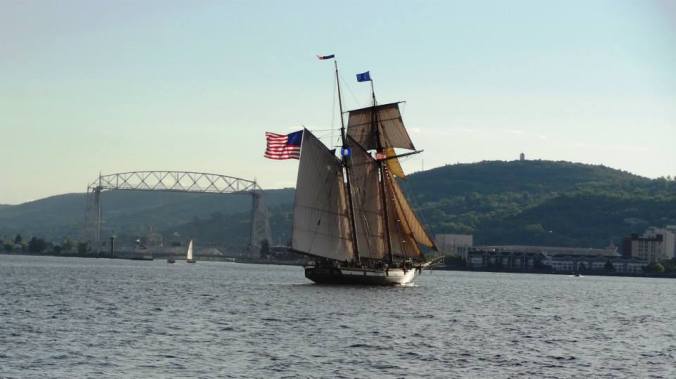 The Privateer Lynx and the Aerial Lift Bridge