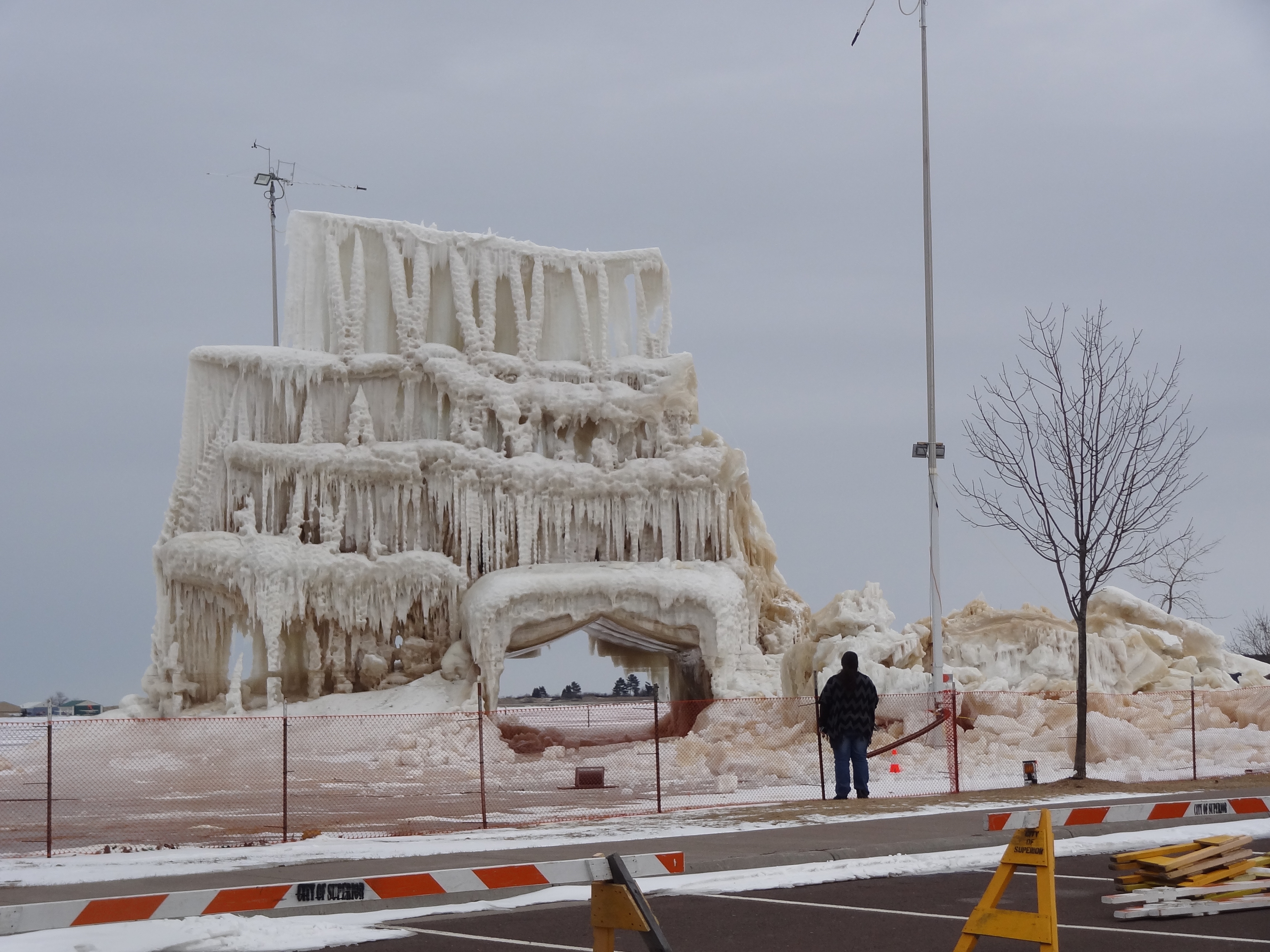 Ice Castle 2016 001